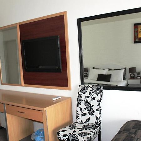 Auckland Airport Pacific Inn Esterno foto